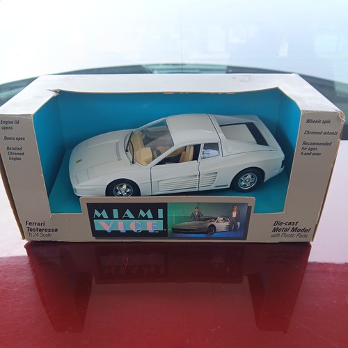 Testors burago miami vice - burago,