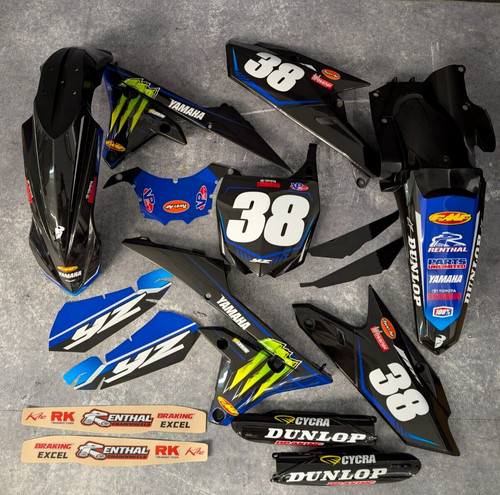 Plastics graphics yamaha - graphics,