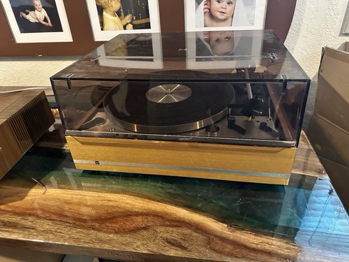 Beautiful dual 1219 turntable - dual,