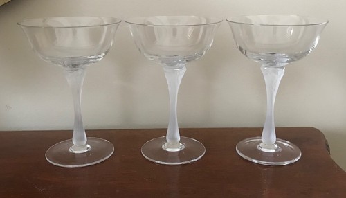 Martini glasses tall - 3, 6"