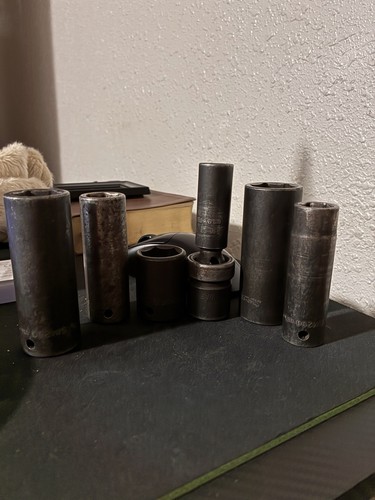 Vintage snap impact - on, sockets