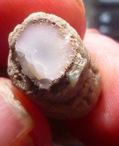 Virgin valley white pink opal - valley,