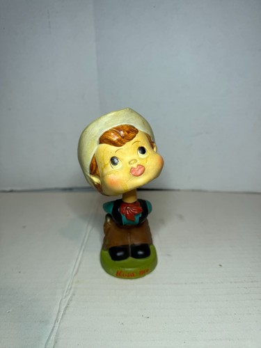 Vintage 1960s kiss - vintage,