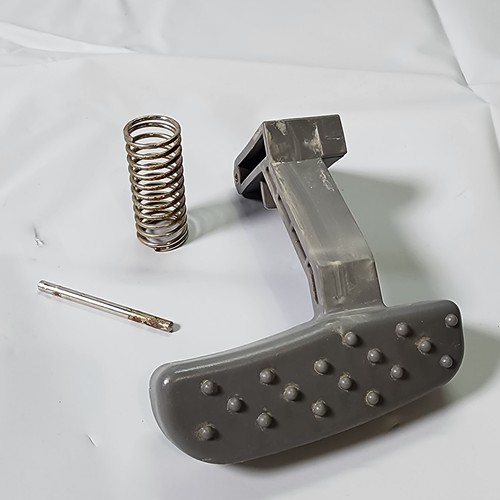 Handle release tilt pedal - handle,