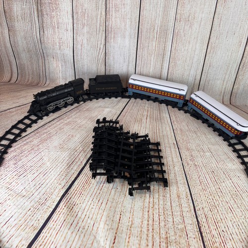 Lionel polar express train - lionel,