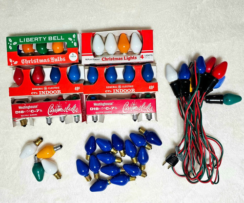 Vtg 2 christmas bulbs - vtg, c-7