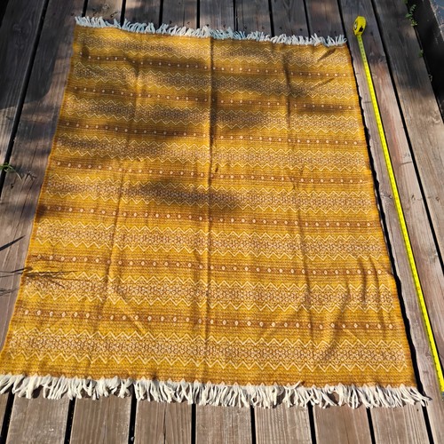 Vintage amana woolen - amana, mills