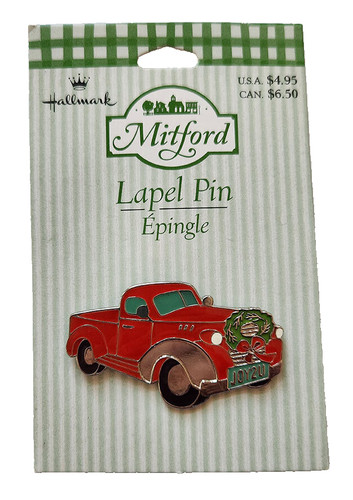 Hallmark pin christmas vintage - hallmark,