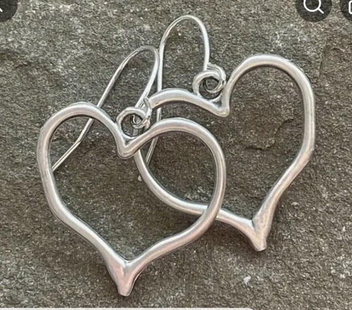 Silver hollow heart shape - silver,