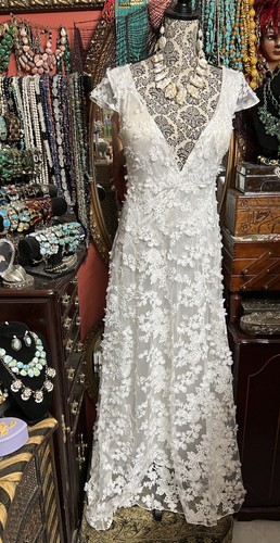 Beautiful white chiffon - beautiful,