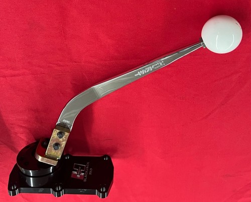Hurst 3912007 one shifter - 3912007,,