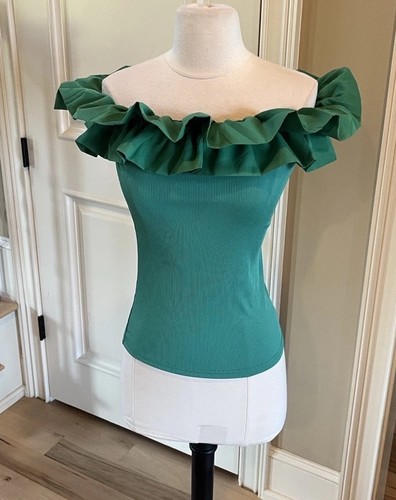Off shoulder ruffle emerald - off,