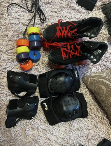 Crazy skates size with - size, estro