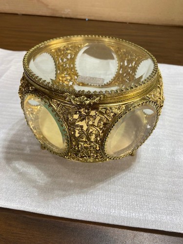 Antique gold jewelry vanity - gold,