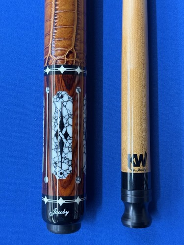 Jacoby custom pool cue - pool,