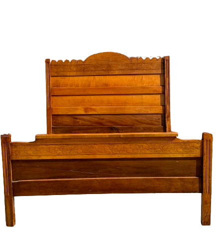 Antique scallop edged - antique,