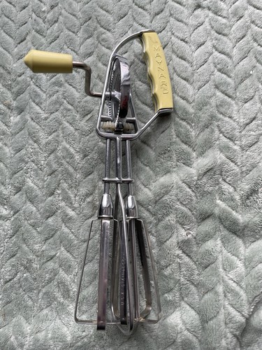 Maynard whisk stainless steel - stainless,
