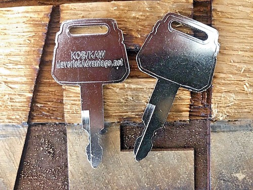 Keys for kobelco kawasaki - for, kobelco-kawasaki