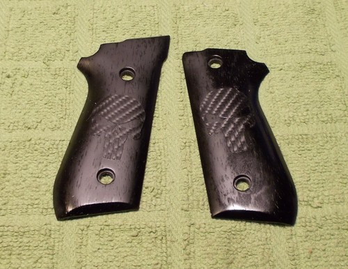 Custom skull grips taurus - custom,