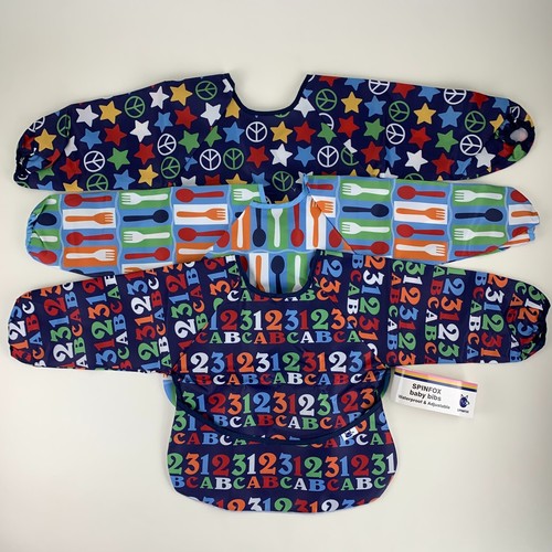Sleeved bib for baby - sleeved, girl