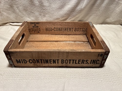 Vintage rustic mid continent - vintage, mid-continent
