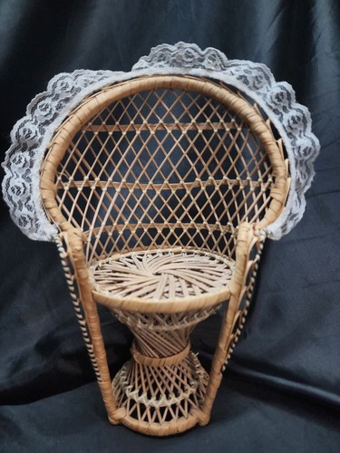 1970 wicker peacock fan back - wicker,