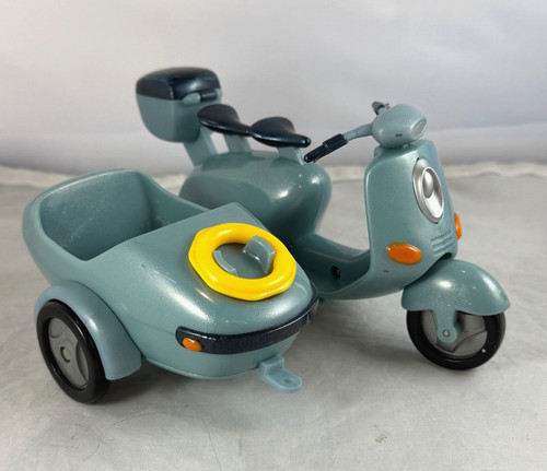 Lil bratz blue vespa scooter - bratz,