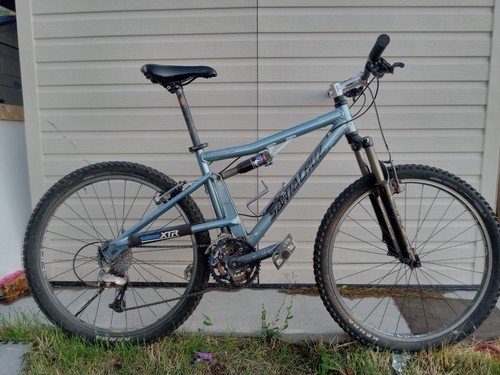 Santa cruz superlight - santa,