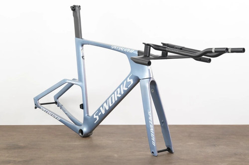 Demo 2025 specialized - demo, m