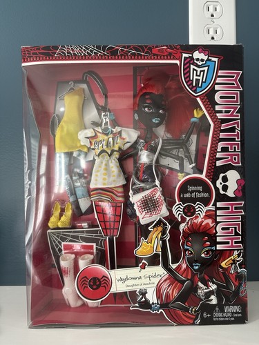 Mattel cbx44 monster - monster, high