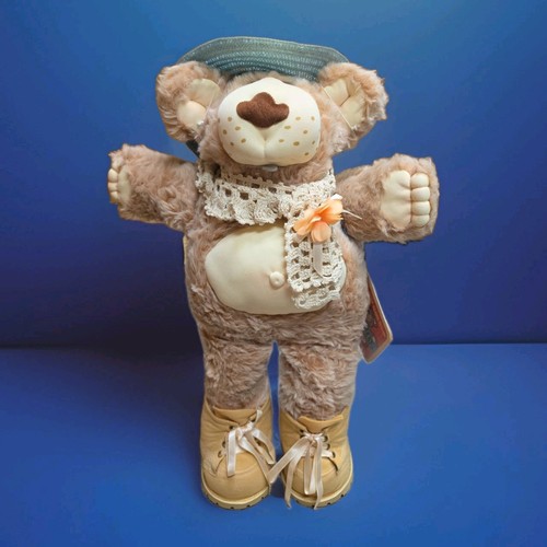 Hattie furskins pie maker - hattie,