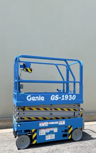 Electric scissor lift - electric,