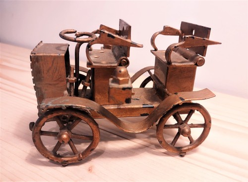 Scrap metal art - scrap, automobile