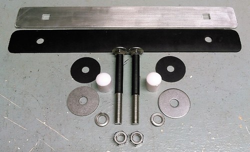 Diving board mounting kit