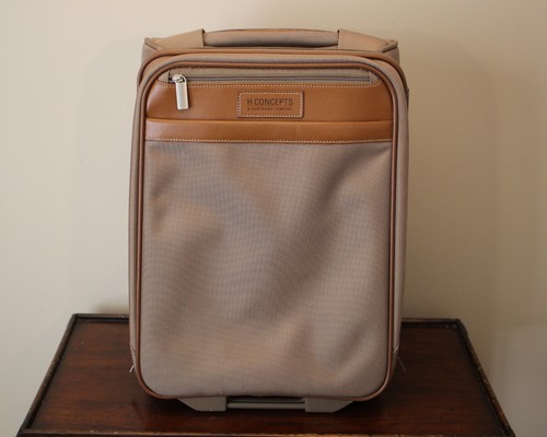 Hartman concepts carry on 2 - , carry-on