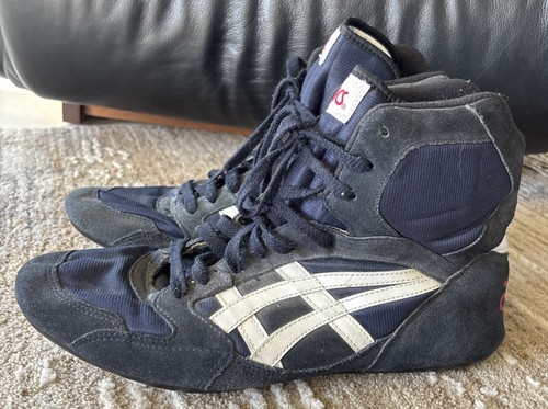 Vintage asics wrestling shoes - vintage,