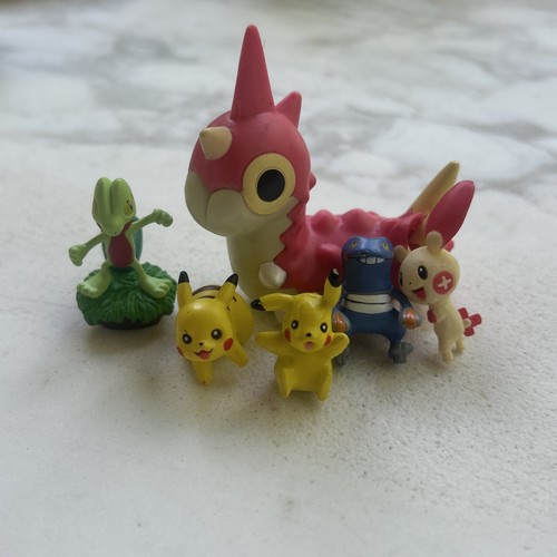 Pokemon mini plastic figure - plastic,
