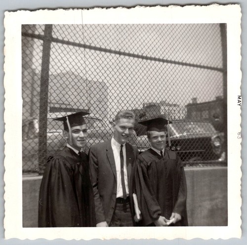 Vtg snapshot three young - b&w,