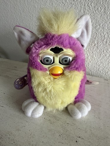 Rare 1998 tiger electronics - rare,