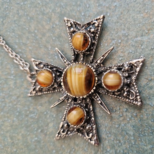 Vintage metal maltese cross - metal,
