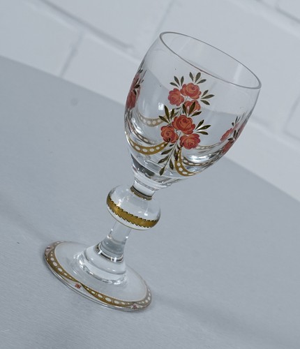 Elegant magnificent roman wine - elegant,