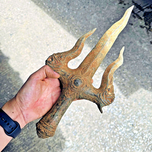 Antique trident trishul bayon - trident,