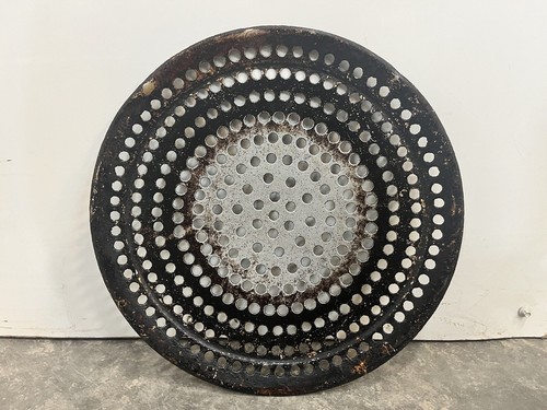 Pizza pan with holes - pan,