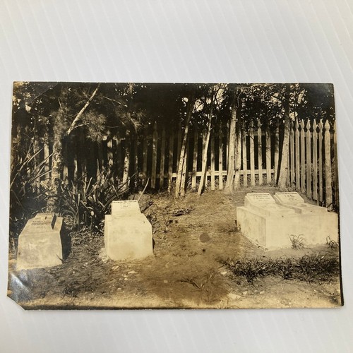 Cemetery gravestones 1920s - gravestones,