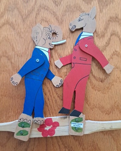 Wood puppet boxers republican - wood,