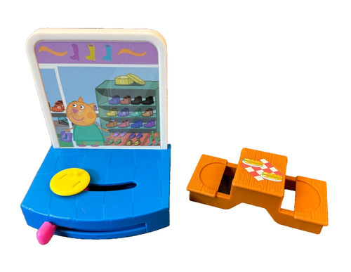 Peppa pig shoe department - peppa,
