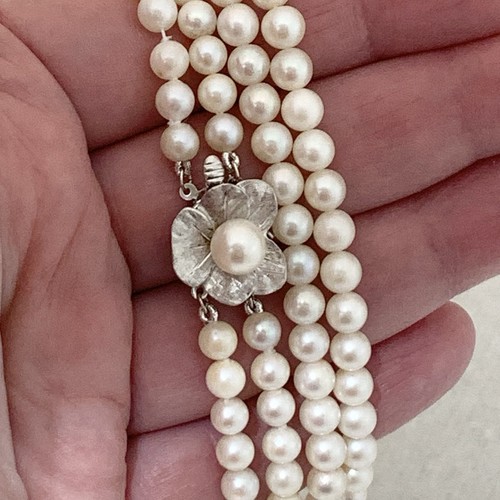 Akoya pearl necklace - akoya,