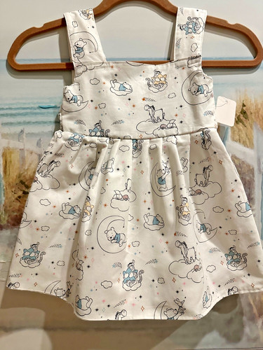 Nwt winnie the pooh - pooh, girl