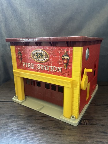Vintage fisher price play - price,