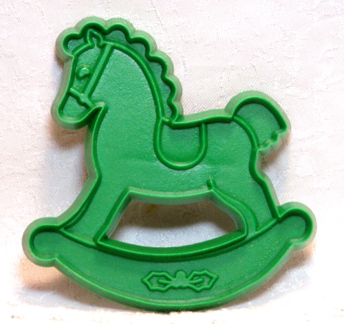 Hallmark vintage cookie cutter - cookie,